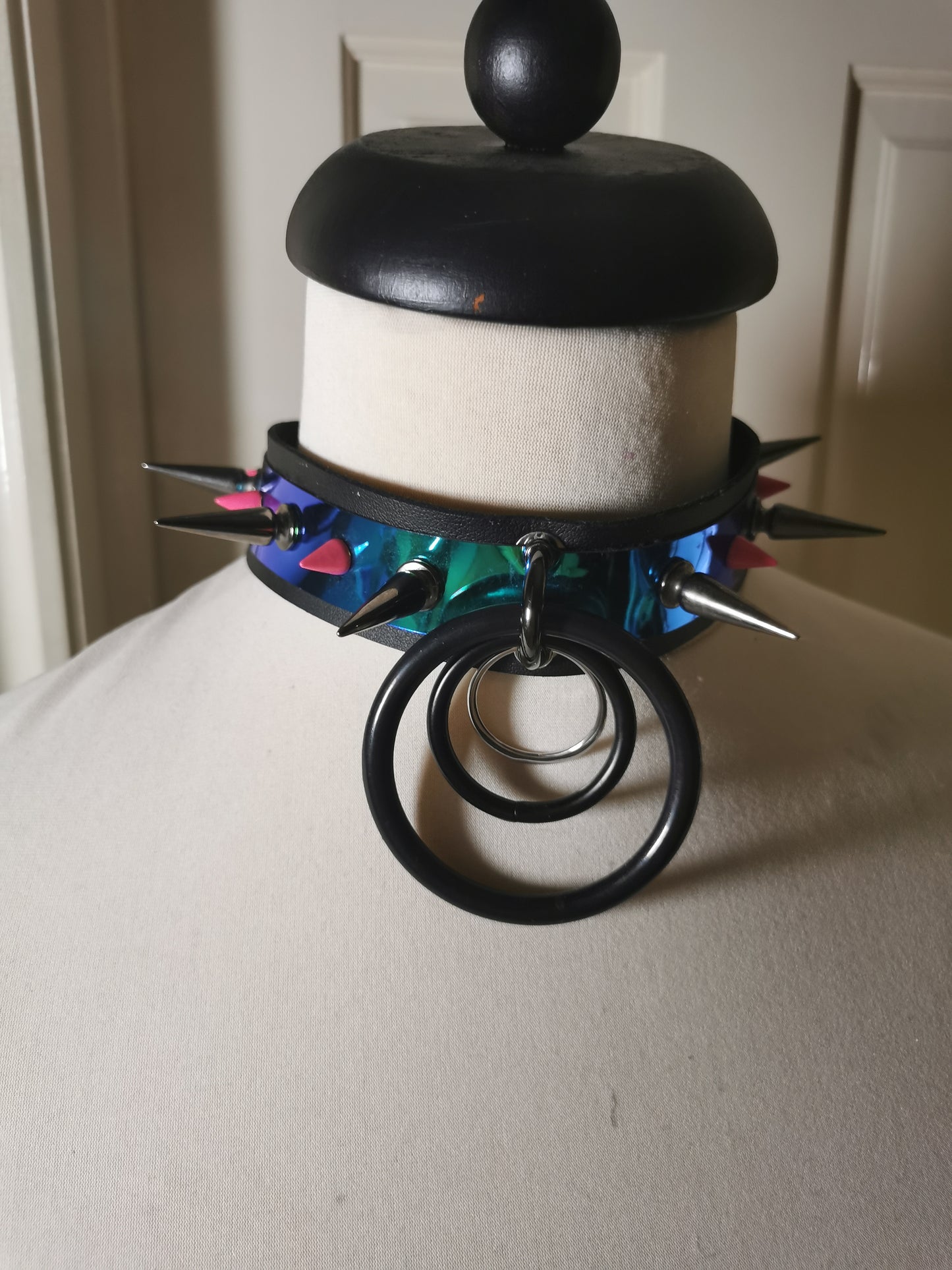 Custom PIXIE PIE collar