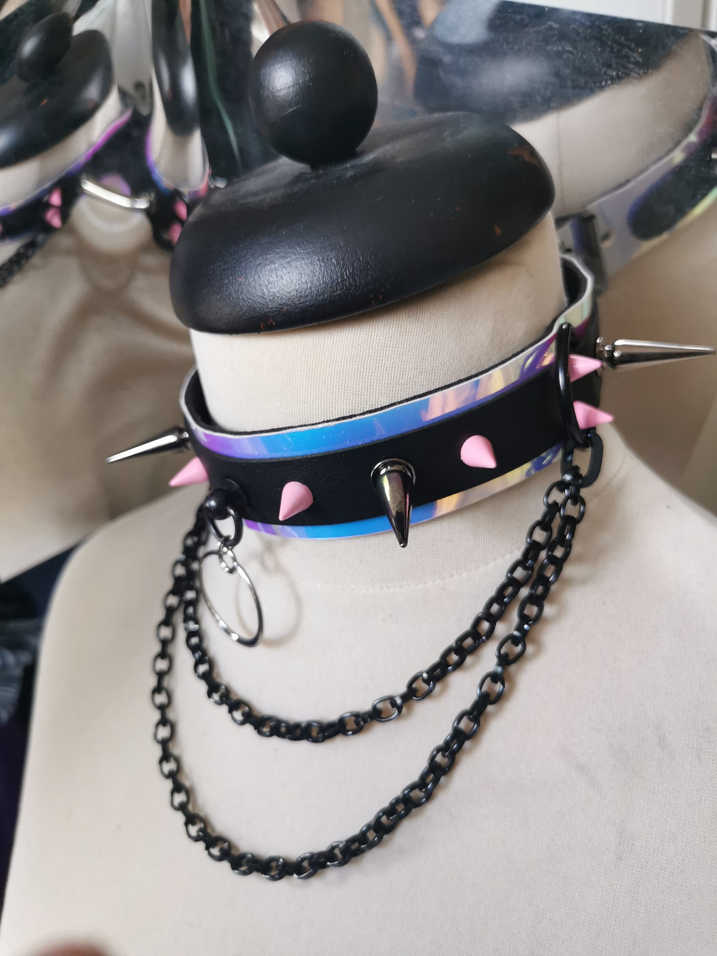 Custom connection tier collar