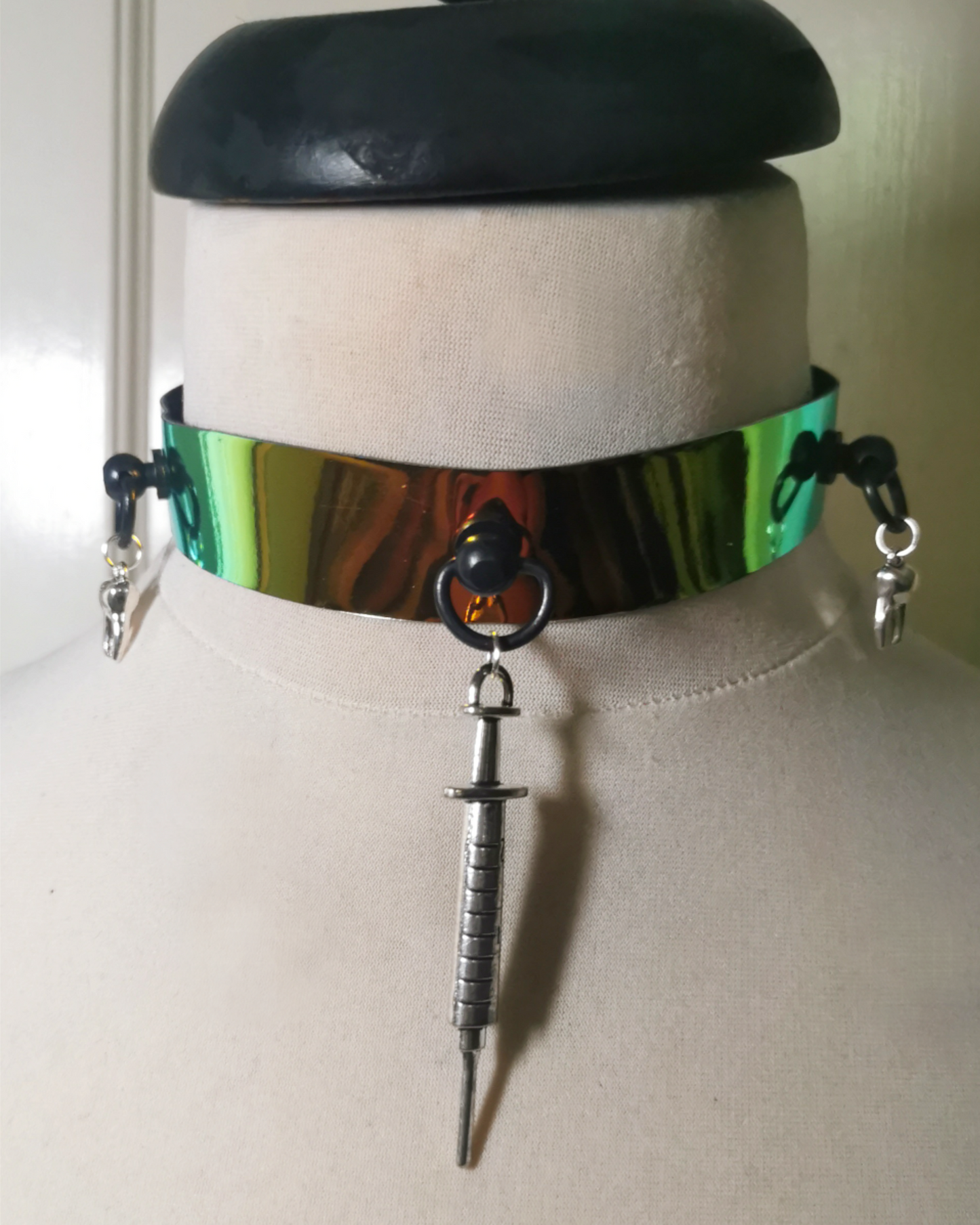 Custom MEDS choker